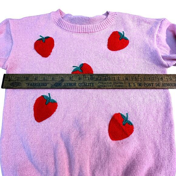 Strawberrry Sweater Unbranded Women’s Large‎ Pink - Picture 8 of 9